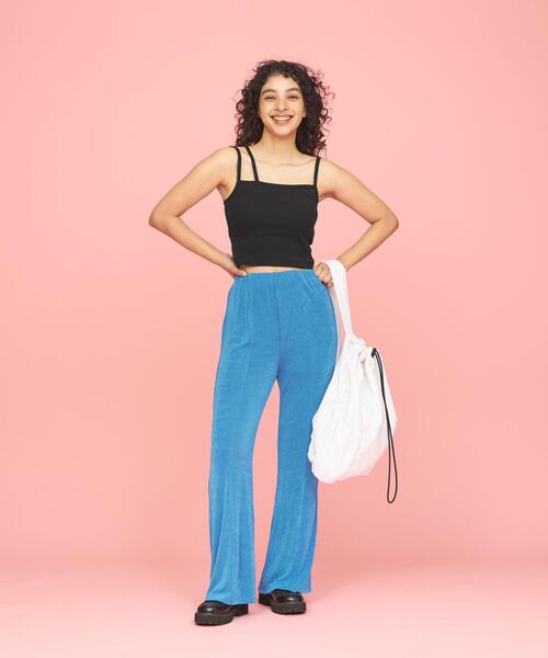 CITEN(シテン)の「<CITEN>カップツキ クロップド キャミソール(キャミソール・レディース・ブラック/レッド/ホワイト・FREE)」の4枚目の写真