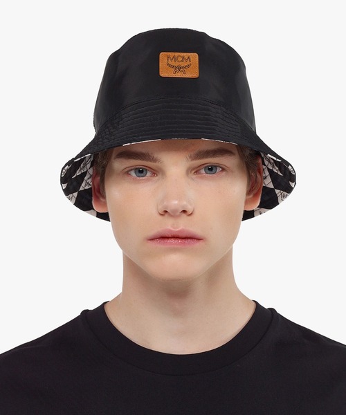 MCM（エムシーエム）の「リバーシブル バケットハット - チェッカーボード ナイロン（ハット・メンズ・ブラック・ONE SIZE）」の5枚目の写真