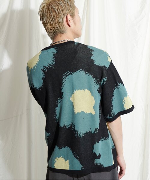 【セール】フラワーペイントニットＴシャツ 総柄/サマーニット/ニットソー（Tシャツ/カットソー）｜NO NEED（ノーニード）