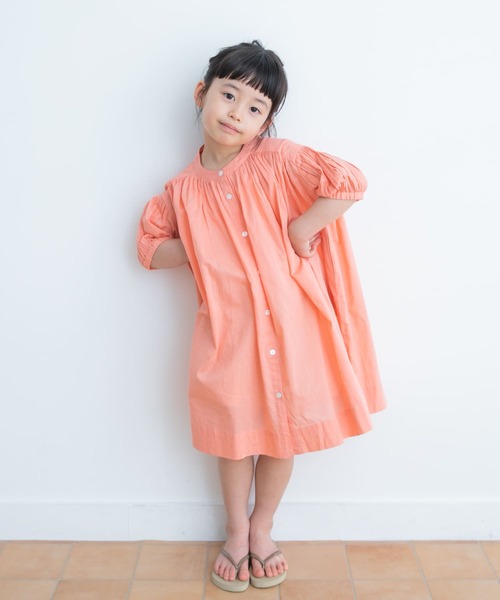 URBAN RESEARCH DOORS（アーバンリサーチドアーズ）の「『親子リンク』コットンボイルギャザーワンピース(KIDS)（ワンピース・キッズ・ピンク系その他/ネイビー/パープル系その他・105/135/120）」の8枚目の写真