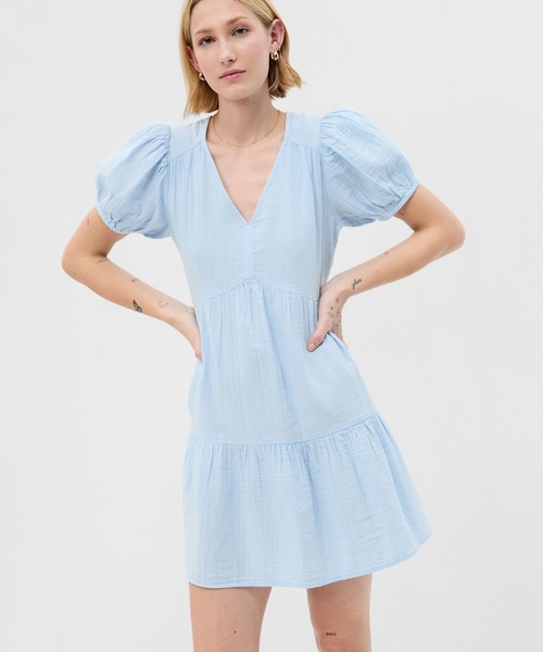 GAP（ギャップ）の「クリンクルガーゼ 袖コンシャス ティアードミニワンピース（ワンピース・レディース・ブルー/ホワイト/ブラック/コーラル/イエロー・S/L/XXS/M/XS）」の4枚目の写真