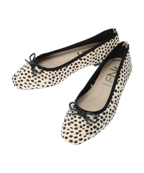 Green　Parks（グリーンパークス）の「・LENA　バレエシューズ（パンプス・レディース・ライトベージュ/モカ/ブラック・S/M/L/LL）」の14枚目の写真