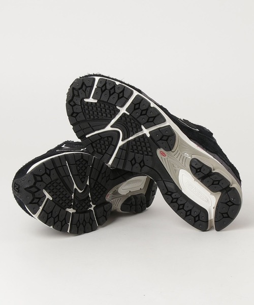 NEW BALANCE（ニューバランス）の「M2002RD（スニーカー・メンズ・ブラック・29.0cm/24.0cm/27.0cm/25.5cm/26.5cm/27.5cm/22.5cm/23.5cm/28.5cm/24.5cm/28.0cm/23.0cm/25.0cm/26.0cm）」の4枚目の写真