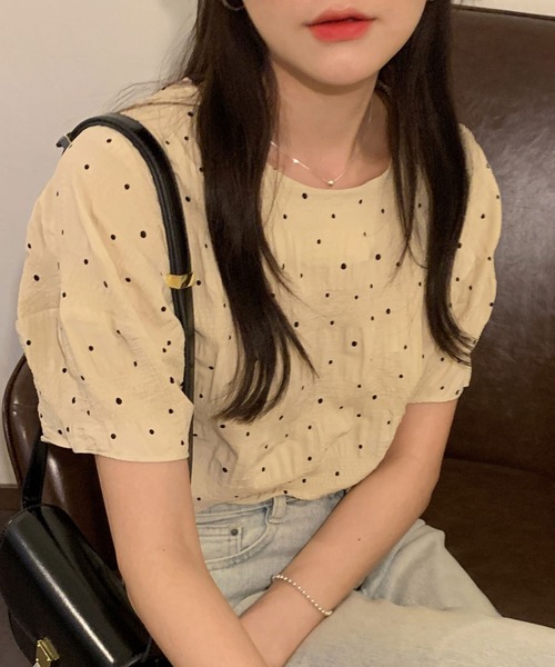 ibeul_（イベール）の「ドットプリントシャーリング生地半袖ブラウス（Tシャツ/カットソー・レディース・ベージュ・M/S/FREE）」の9枚目の写真