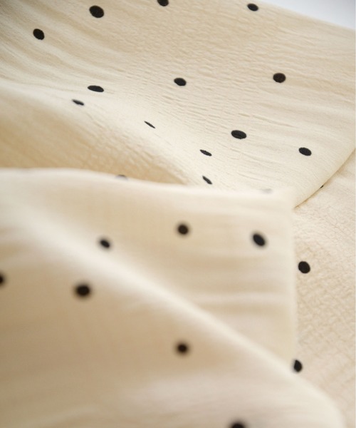 ibeul_（イベール）の「ドットプリントシャーリング生地半袖ブラウス（Tシャツ/カットソー・レディース・ベージュ・M/S/FREE）」の15枚目の写真