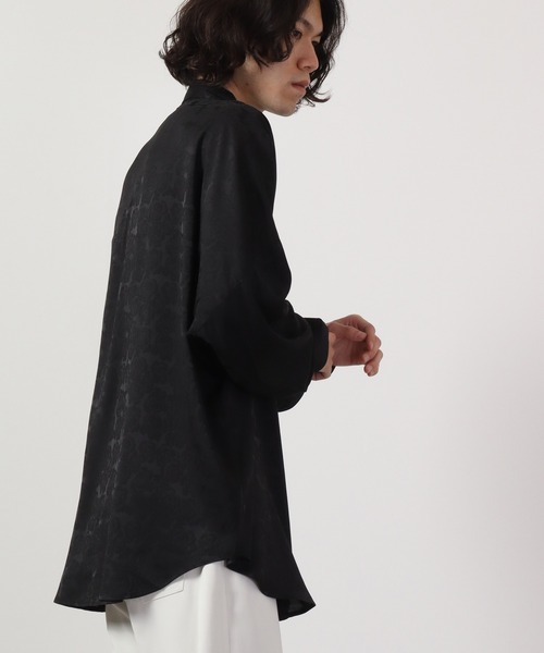 REGIEVO(レジエボ)の「Loose jacquard long sleeve shirt with chain / チェーン付き ルーズ ジャガード 長袖シャツ(シャツ/ブラウス・メンズ・ブラック/オフホワイト・L/M)」の21枚目の写真
