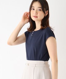 index | パール調モチーフトップス 【接触冷感/洗濯機洗い可】(Tシャツ/カットソー)