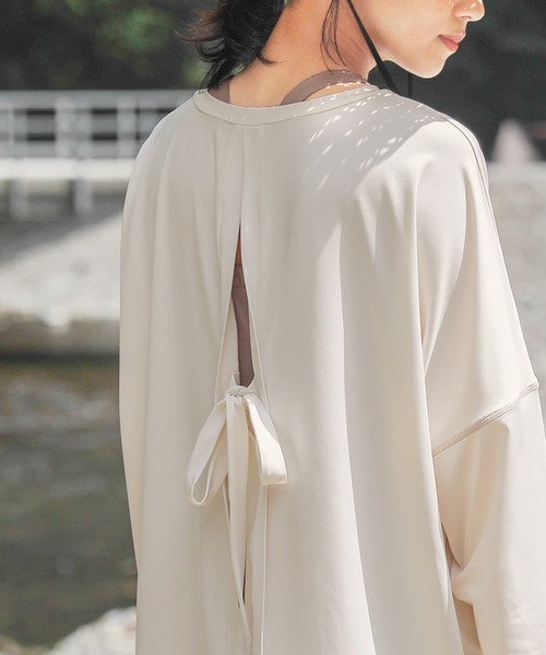 osharewalker(オシャレウォーカー)の「【廃盤】『バッククロスブラトップ』(ラッシュガード・レディース・ブラック/アイボリー/モカ・M/L/LL)」の9枚目の写真