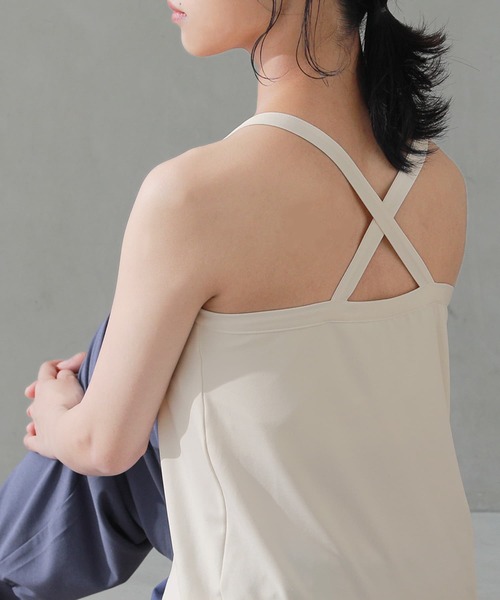 osharewalker(オシャレウォーカー)の「【廃盤】『バッククロスブラトップ』(ラッシュガード・レディース・ブラック/アイボリー/モカ・M/L/LL)」の12枚目の写真