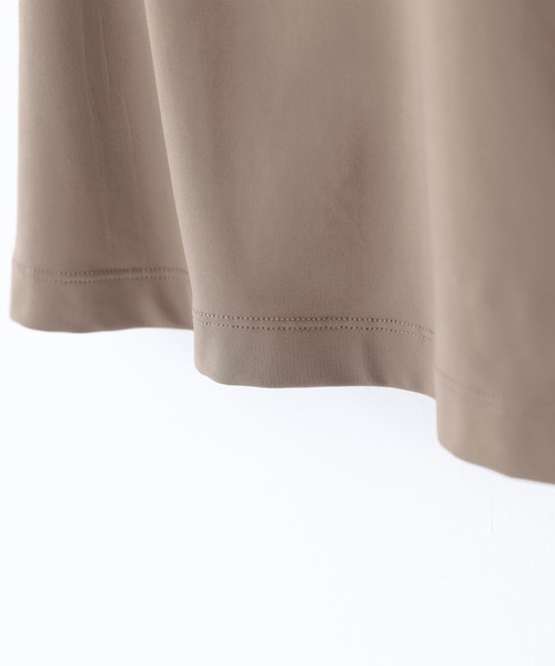 osharewalker(オシャレウォーカー)の「【廃盤】『バッククロスブラトップ』(ラッシュガード・レディース・ブラック/アイボリー/モカ・M/L/LL)」の19枚目の写真