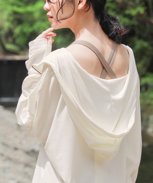 osharewalker(オシャレウォーカー)の「【廃盤】『バッククロスブラトップ』(ラッシュガード・レディース・ブラック/アイボリー/モカ・M/L/LL)」の6枚目の写真