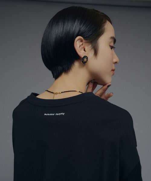 manana suerte(マニャーナスエルテ)の「オーバーサイズM刺繍Tシャツ(Tシャツ/カットソー・レディース・ホワイト/ブラック/グレー・FREE)」の19枚目の写真