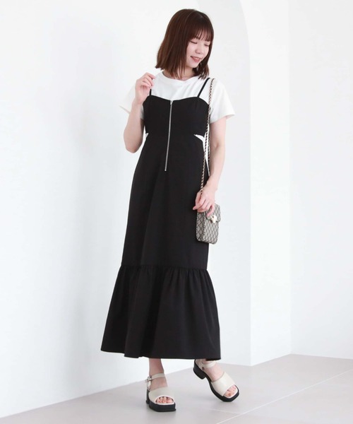 archives(アルシーヴ)の「サイドスリットナイロンキャミワンピース(ワンピース・レディース・ブラック/アイボリー/ブルーグレー・MEDIUM)」の22枚目の写真