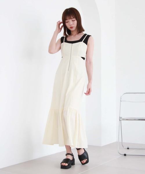 archives(アルシーヴ)の「サイドスリットナイロンキャミワンピース(ワンピース・レディース・ブラック/アイボリー/ブルーグレー・MEDIUM)」の8枚目の写真