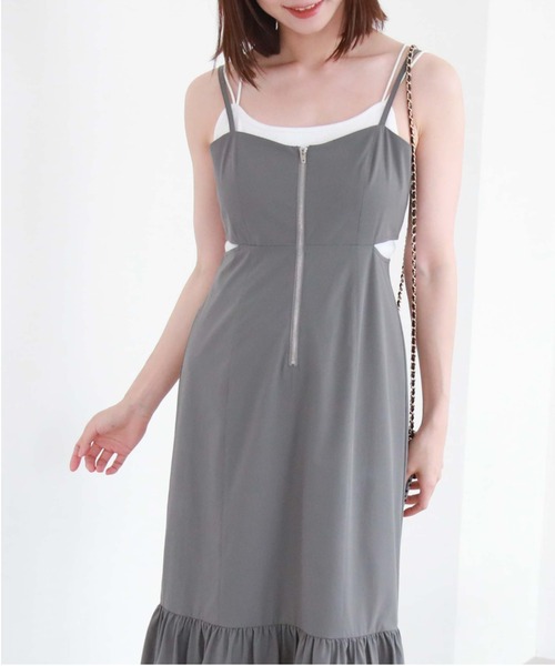 archives(アルシーヴ)の「サイドスリットナイロンキャミワンピース(ワンピース・レディース・ブラック/アイボリー/ブルーグレー・MEDIUM)」の20枚目の写真