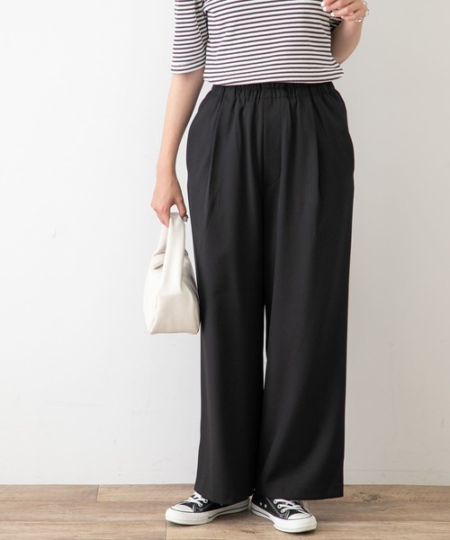 URBAN RESEARCH Sonny Label（アーバンリサーチサニーレーベル）の「MFイージータックパンツ（その他パンツ・レディース・オフホワイト/ブラック・36/38）」の2枚目の写真