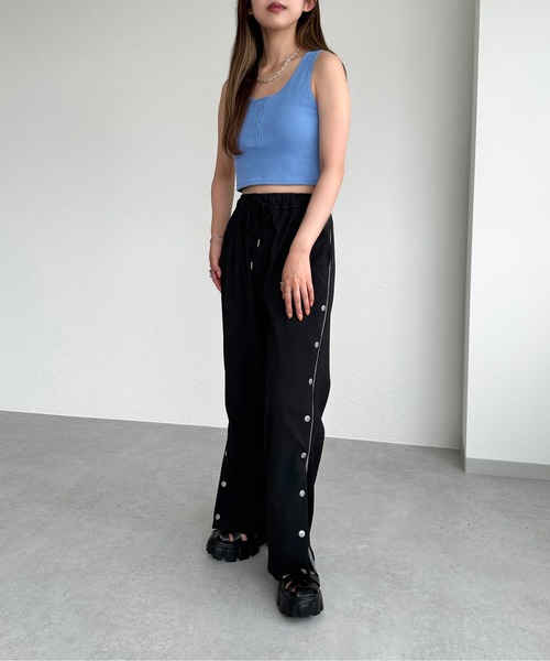 apres jour mignon(アプレジュールミニョン)の「カップ付きヘンリーショートタンク【ZOZOTOWN限定アイテム】(タンクトップ・レディース・ブルー/グリーン/オフホワイト/ピンク/ブラック・X-LARGE/フリー)」の12枚目の写真