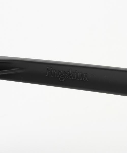 OAKLEY（オークリー）の「OAKLEY / Frogskins デザートカモ（サングラス・メンズ・チャコールグレー・ONE SIZE）」の8枚目の写真