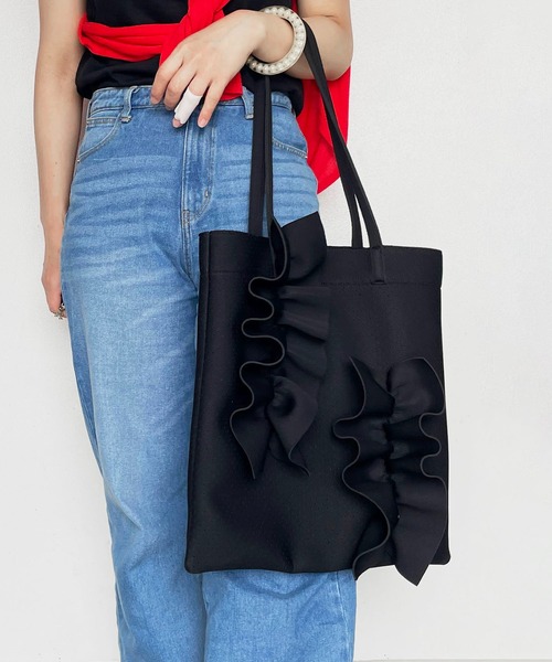 styiro(スタイロ)の「再入荷 【軽量】カオスフリルビッグトートバッグ 大容量(トートバッグ・レディース・シルバー/ブラック/ベージュ系その他/ブルー/イエロー/アイボリー/グレー/オレンジ・FREE)」の18枚目の写真