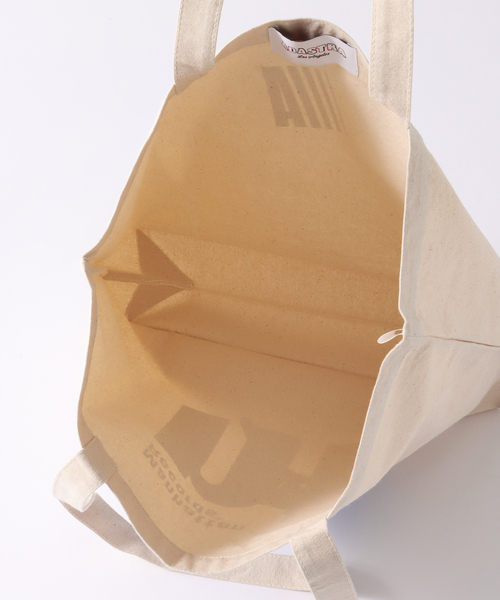 JOURNAL STANDARD（ジャーナルスタンダード）の「【ADASTRA /アダストラ】M Logo Tote Bag（トートバッグ・メンズ・アイボリー・FREE）」の7枚目の写真