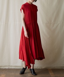 band-sleeve dress