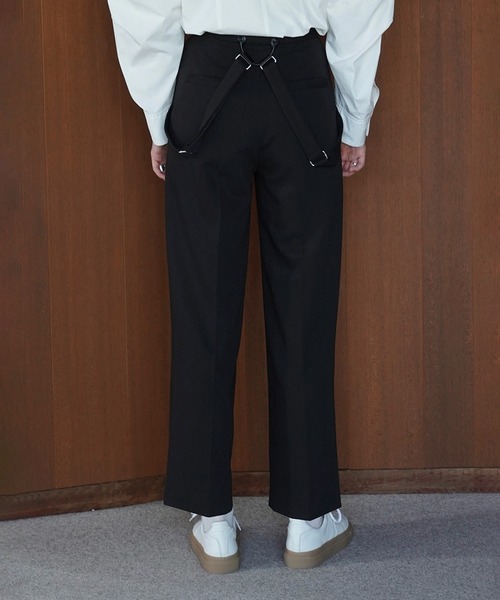 CLANE(クラネ)の「SUSPENDER WIDE PANTS(その他パンツ・レディース・ブラック/グレー/ベージュ・1/0/2)」の15枚目の写真