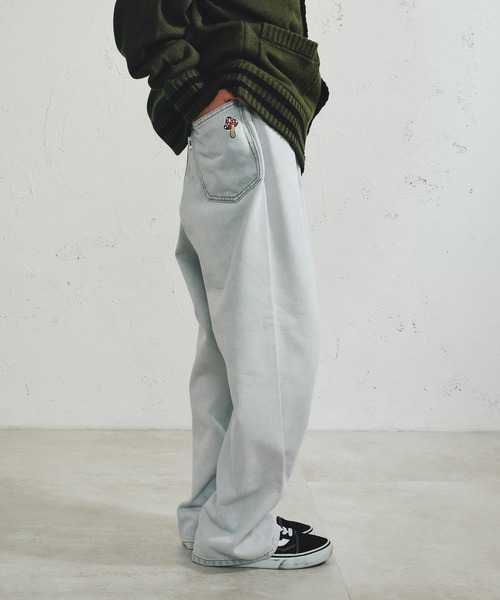 FCMM(エフシーエムエム)の「【日本限定アイテム】KINOKO WIDE DENIM PANTS/きのこワイドデニムパンツ(デニムパンツ・メンズ・ブラック/ライトブルー・LARGE/MEDIUM)」の10枚目の写真