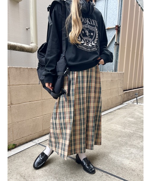 美品☆グッチ　GG ダブルチェーン　スカート　チェック　ロング　プリーツ　LL WC（ダブル シー）の「2WAYチェックプリーツロングスカート（スカート