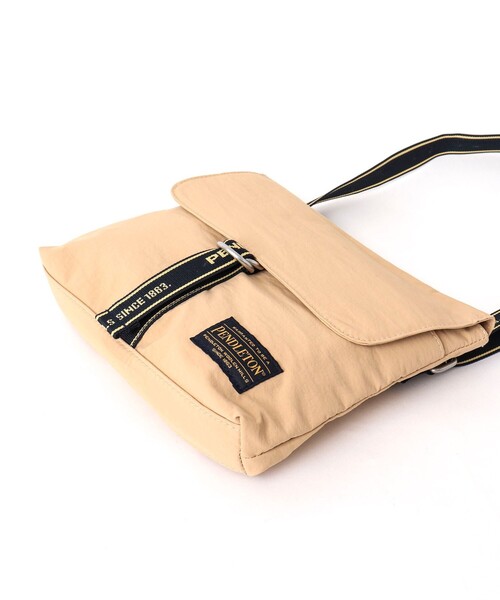 PENDLETON（ペンドルトン）の「【PENDLETON/ ペンドルトン】LOGOTAPE FLAP SHOULDER 233033（ショルダーバッグ・メンズ・ブラック/ベージュ・FREE）」の12枚目の写真