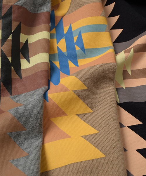 PEN FIELD（ペンフィールド）の「【Penfield】TC裏毛・ネイティブ柄バックプリントトレーナー（その他トップス・キッズ・ブラック/ベージュ/グレー・140cm/150cm/160cm/170cm）」の12枚目の写真