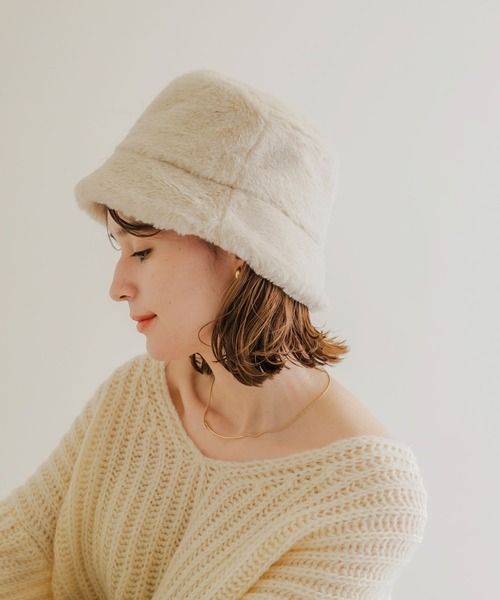 SMELLY（スメリー）の「ファーバケットハット（ハット・レディース・アイボリー/ブラック・-）」の4枚目の写真