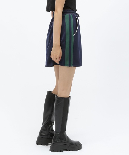 Anui（アニュイ）の「【TGC teen 着用アイテム/Anui】トラックミニスカート（スカート・レディース・ネイビー/ブラック・S）」の15枚目の写真