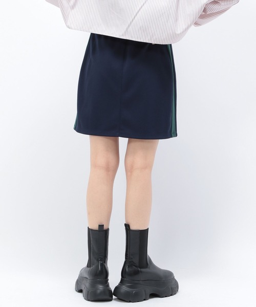 Anui（アニュイ）の「【TGC teen 着用アイテム/Anui】トラックミニスカート（スカート・レディース・ネイビー/ブラック・S）」の19枚目の写真