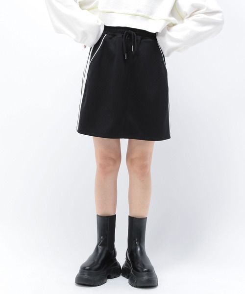 Anui（アニュイ）の「【TGC teen 着用アイテム/Anui】トラックミニスカート（スカート・レディース・ネイビー/ブラック・S）」の20枚目の写真