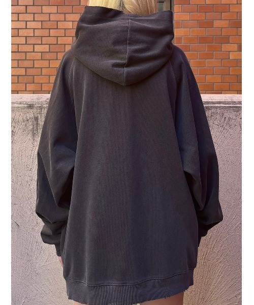 XU(エックスユー)の「ストリートファッション XU エックスユー studs pigment hoodie スタッズ ピグメント フーディー ラグランパーカー オーバーサイズ 長袖トップス 韓国ファッション(パーカー・メンズ・チャコールグレー/ベージュ・ONE SIZE)」の13枚目の写真