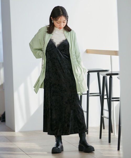 VIS（ビス）の「【洗える】ウエストシャーリングブラウス（シャツ/ブラウス・レディース・ベージュ/オフホワイト/グリーン系その他・FREE）」の13枚目の写真