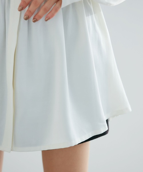 VIS（ビス）の「【洗える】ウエストシャーリングブラウス（シャツ/ブラウス・レディース・ベージュ/オフホワイト/グリーン系その他・FREE）」の15枚目の写真