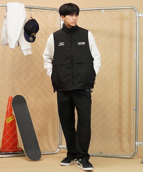 THRASHER（スラッシャー）の「【ムラサキスポーツ限定】THRASHER/スラッシャー 2WAYナイロンジャケット ビッグシルエット 袖取り外し可能 THM-24ASJKT01（ナイロンジャケット・メンズ・ブラック/カーキ・M/L/XL）」の10枚目の写真