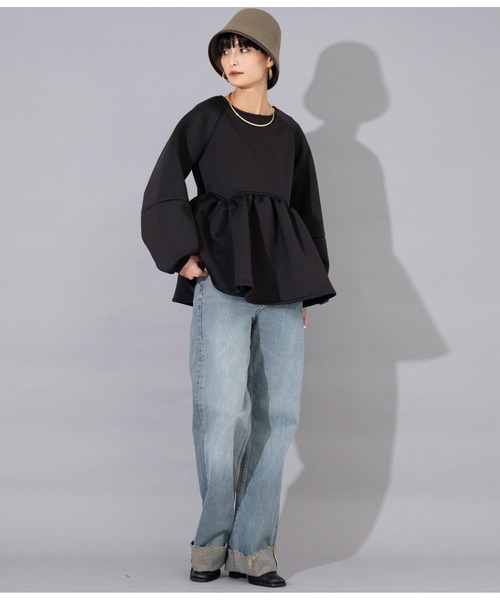 Settimissimo（セッティミッシモ）の「ダンボールニット ペプラム プルオーバー 長袖（Tシャツ/カットソー・レディース・ブラック/アイボリー・FREE）」の16枚目の写真