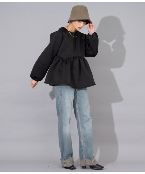 Settimissimo（セッティミッシモ）の「ダンボールニット ペプラム プルオーバー 長袖（Tシャツ/カットソー・レディース・ブラック/アイボリー・FREE）」の14枚目の写真