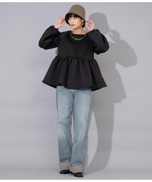 Settimissimo（セッティミッシモ）の「ダンボールニット ペプラム プルオーバー 長袖（Tシャツ/カットソー・レディース・ブラック/アイボリー・FREE）」の15枚目の写真