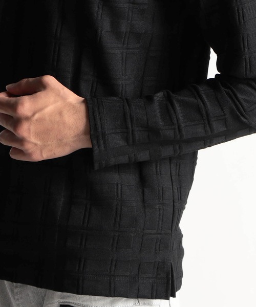 HIDEAWAYS NICOLE（ハイダウェイニコル）の「タックボーダーカノコ・リンクスチェックVネックプルオーバ―（Tシャツ/カットソー・メンズ・オフホワイト/ブラック/ブラック系/ホワイト系・LARGE/MEDIUM/X-LARGE）」の6枚目の写真