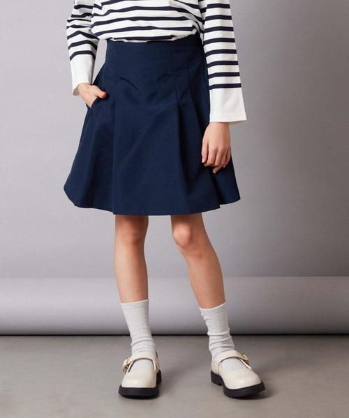 a.v.v（アーヴェヴェ）の「[140-150]【セットアップ対応】ハイウエストタックスカート（スカート・キッズ・ベージュ/ネイビー・140/150）」の20枚目の写真