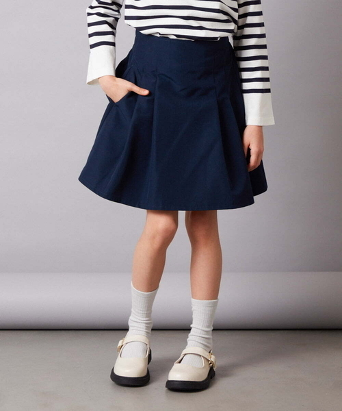 a.v.v（アーヴェヴェ）の「[140-150]【セットアップ対応】ハイウエストタックスカート（スカート・キッズ・ベージュ/ネイビー・140/150）」の22枚目の写真