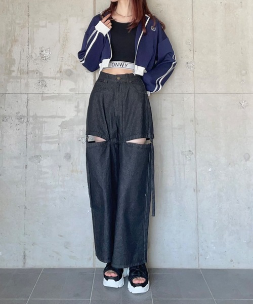 one way（ワンウェイ）の「ONWYロゴタンク / カップ付き（タンクトップ・レディース・ホワイト×ブラック/ブラック/ホワイト・FREE）」の8枚目の写真