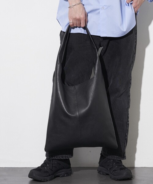 Firsthand(ファーストハンド)の「Firsthand/ファーストハンド Leather Marche Bag / レザーマルシェ / 牛革 / 本革(トートバッグ・メンズ・ブラック・ONE SIZE)」の19枚目の写真