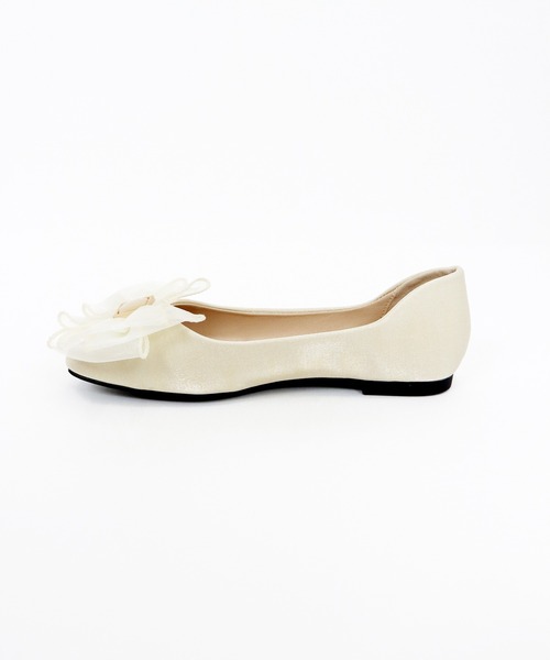 BLUEEAST(ブルーイースト)の「オーガンジーリボンパンプス(パンプス・レディース・ブラック/アイボリー・LARGE/MEDIUM)」の9枚目の写真