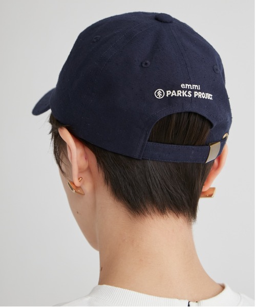 emmi（エミ）の「emmi×PARKS PROJECT オーガニックコットンキャップ（キャップ・レディース・ネイビー/ベージュ・FREE）」の6枚目の写真