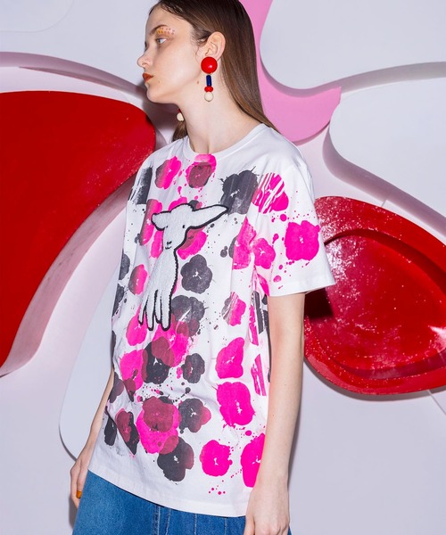 SIMEON FARRAR(シメオンファラー)の「SIMEON FARRA / FLOWERS&LAMB T-shirt(Tシャツ/カットソー・レディース・ホワイト・FREE)」の2枚目の写真