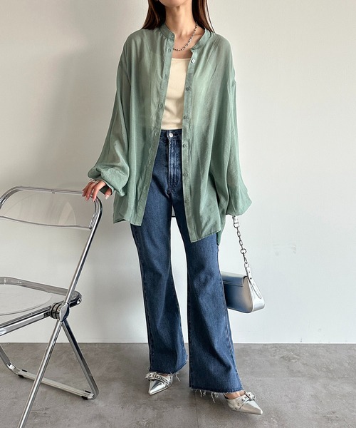 apres jour mignon(アプレジュールミニョン)の「袖ボリュームシアーシャツ【ZOZOTOWN限定アイテム】(シャツ/ブラウス・レディース・オフホワイト/グレー/グレイッシュベージュ/ブラック/ネイビー/グリーン/ピンク・X-LARGE/フリー)」の11枚目の写真